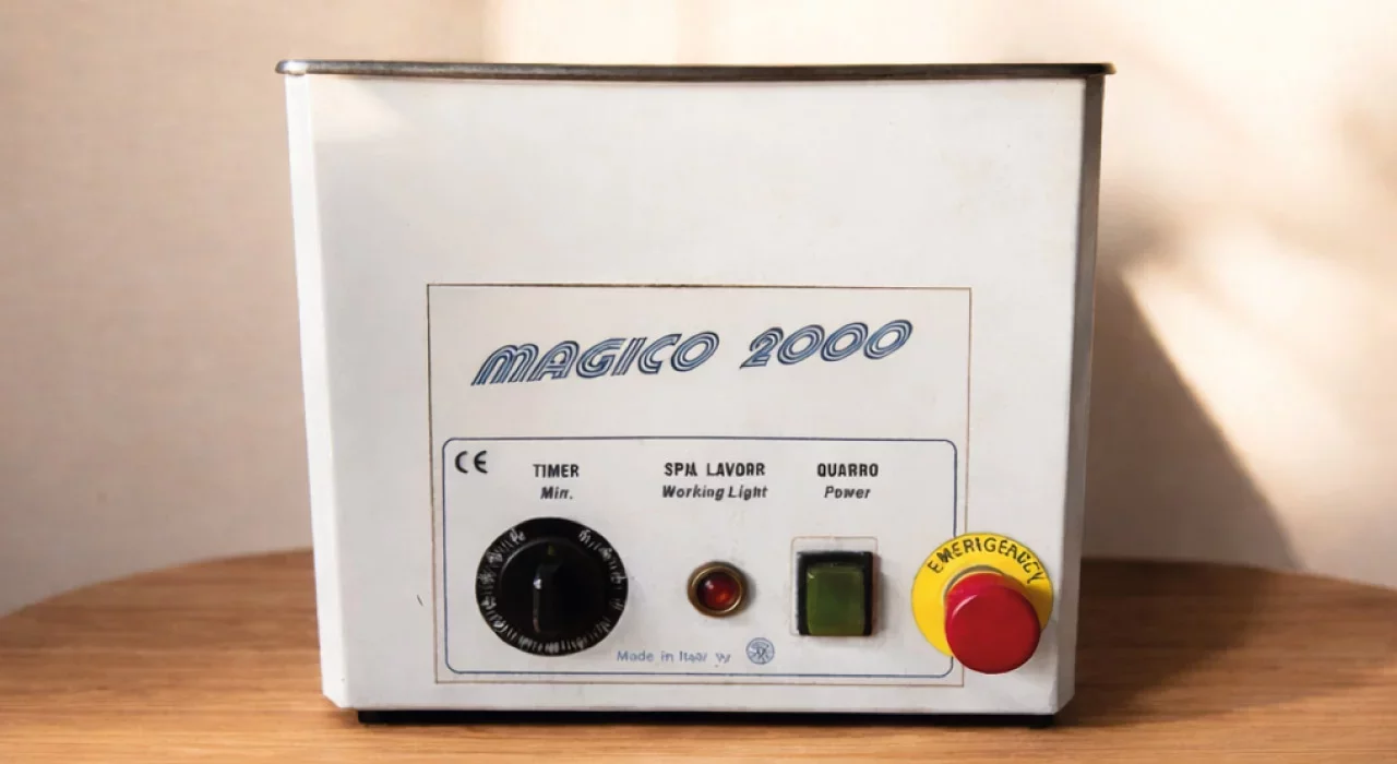 Tonneau à polir magnétique : mode d’emploi et conseils pour les bijoutiers